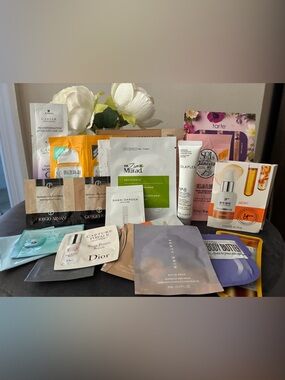 High End Sample/Mini Size Set - Sol de Janeiro, Saie, Olaplex, Dior, Fenty +more